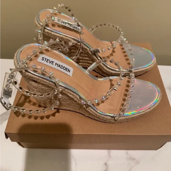 Steve Madden new in box clear sandals - Picture 2 of 7